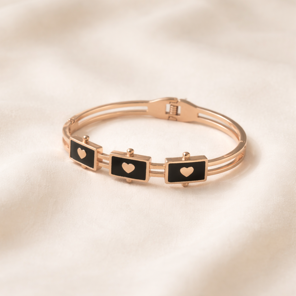 Rose Heart Bangle
