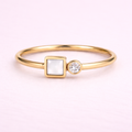 Minimal Pearl Square Ring